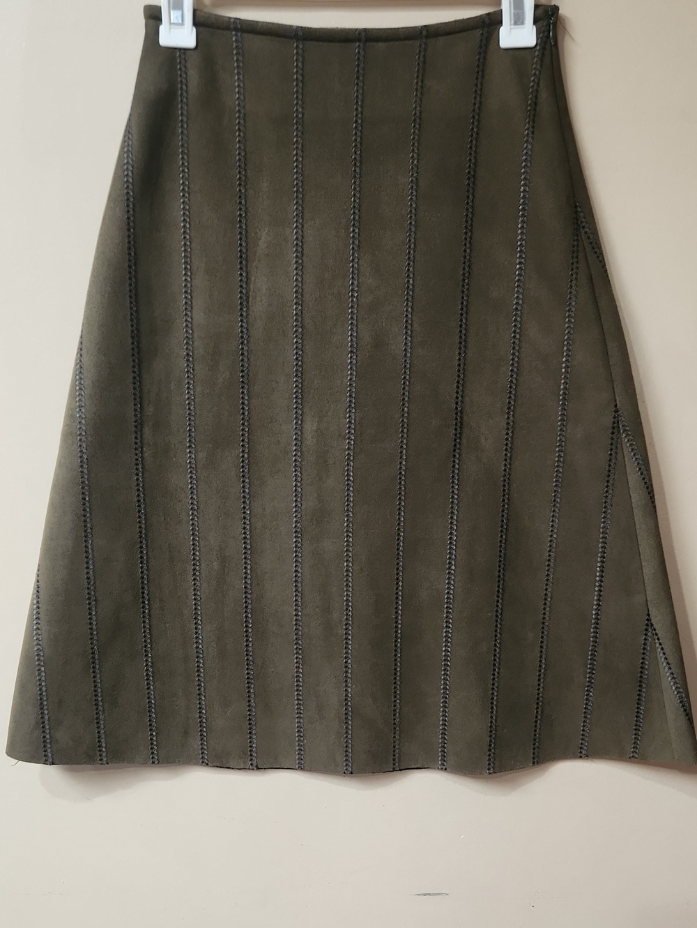 Ginger G Olive Green A-Line Skirt with Vertical Stitch Detail